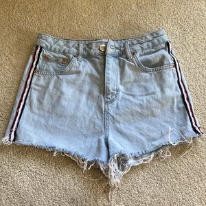 BDG Mom Shorts